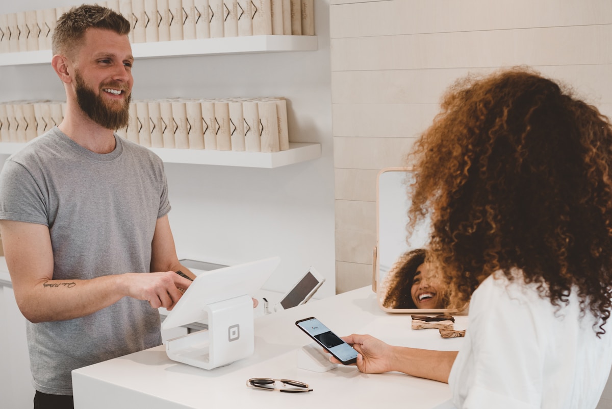 E-commerce tienda online inteligencia artificial ventas 2026
